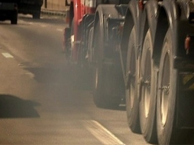 Oficina mecânica com medidor de fumaça diesel em Guarulhos| Nevicar Diesel Service Imagem